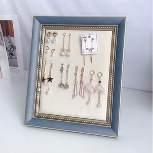 Household Women Jewelry <strong>Earring</strong> Display Rack Wall-mounted Picture Frame Plate Shaped <strong>Earring</strong> <strong>Holder</strong> - Product Image 2