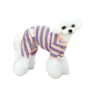 Piyama katun 4 kaki hewan peliharaan piyama anjing bergaris warna-warni pullover lembut ringan malam untuk anjing kucing pakaian hewan peliharaan pabrik