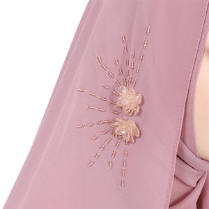 2024 nuevo lujo hecho a mano <span class=keywords><strong>Malus</strong></span> <span class=keywords><strong>Spectabilis</strong></span> 70*180cm perla gasa con cuentas Hijab diseñador Hijab con cuentas para mujeres musulmanas - Product Image 2