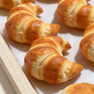 Ensemble de croissants en mousse écologique en forme de lune, saveur originale, modèles mignons, accessoires de présentation, accessoires de pâtisserie en plastique - Product Image 6