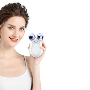 Ручной массажер для лица - Product Image 3