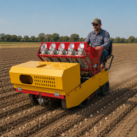Machine à planter l'ail autopropulsée avec système de fertilisation pour une culture efficace de l'ail
