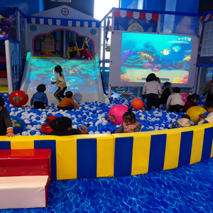 Équipement de terrain de jeux intérieur de luxe Flyun, grand toboggan, <span class=keywords><strong>trampoline</strong></span>, carrousel pour centre commercial et usage commercial FEC - Product Image 6