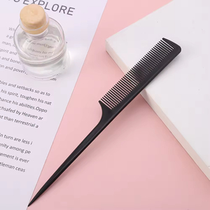 Peine de pelo de cola de <span class=keywords><strong>rata</strong></span> de plástico profesional para uso doméstico de Hotel logotipo personalizado salón de belleza cepillo de peluquero para varios peinados - Product Image 2