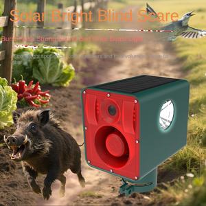 Новый четырехсторонний прожектор, солнечная сигнализация с Wi-Fi, материал ABS, высокая громкость 130 дБ, устройство для изгнания нечистой силы животных - Product Image 3