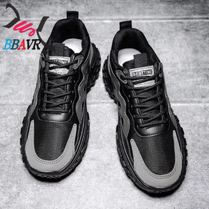 Zapatos Casuales de Hombre al por Mayor con Suela Gruesa de Malla y Diseño de Neumático, Negros, Transpirables, Antideslizantes para Uso Diario en Primavera y Otoño - Product Image 4
