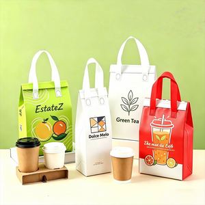 Sac isotherme jetable en non-tissé épaissi avec feuille d'aluminium pour café, barbecue, plats à emporter et traiteur – Vente en gros - Product Image 2