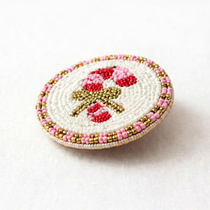 Sous-verres élégants perlés avec broderie détaillée, accessoires de table faits à la main pour tasses, mugs, verres et événements spéciaux - Product Image 1