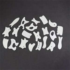 Juego de raspado de varios estilos personalizado, productos de masaje Gua Shas Faciales, masajeador facial Guasha de cerámica portátil con forma de ala Popular - Product Image 1