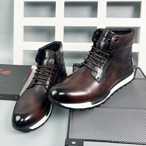 Bottes Chelsea en cuir véritable de style britannique Dreamy Stark, à lacets, bout rond, couleur unie, pour homme, décontractées, avec logo au dos - Product Image 2