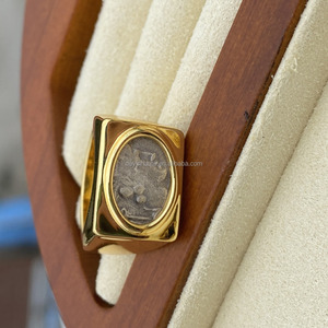 Anillo de Compromiso Personalizado con Relieve de Retrato de Moneda Retro, Chapado en Plata 925 y Oro de 18K, para Regalo de Aniversario, Joyería Fina para Fiestas - Product Image 4