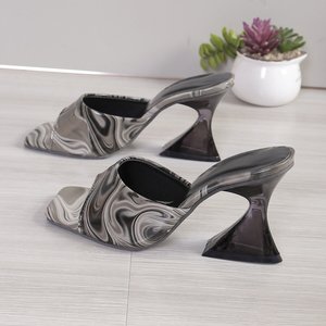 Nuove <span class=keywords><strong>Scarpe</strong></span> Estive con <span class=keywords><strong>Tacco</strong></span> <span class=keywords><strong>Quadrato</strong></span> in Cristallo Stile Europeo e Americano, Taglie Grandi, con Lacci, Tacchi Alti da Donna per il Commercio Estero - Product Image 3