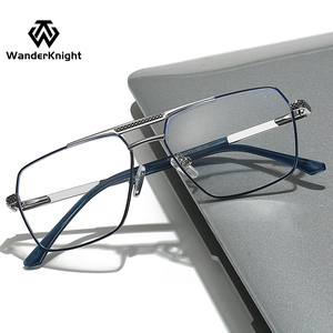 Vente en gros de montures de lunettes optiques classiques carrées en métal pour hommes, montures de lunettes en métal inoxydable, lunettes optiques anti-lumière bleue - Product Image 1