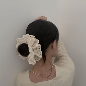Vintage princesa estilo francés leche arroz blanco albaricoque doble tridimensional esponjoso blanco encaje suave scrunchie - Product Image 4