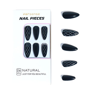 Forme d'amande chic presse noire sur les <span class=keywords><strong>ongles</strong></span> femmes 24 pièces stiletto auto-adhésif doigt artificiel presse-sur <span class=keywords><strong>ongles</strong></span> <span class=keywords><strong>faux</strong></span> <span class=keywords><strong>ongles</strong></span> avec de la colle - Product Image 6