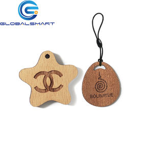 Personalizzato QR stampa di codici a barre nfc portachiavi in legno portachiavi hotel <span class=keywords><strong>tag</strong></span> - Product Image 2