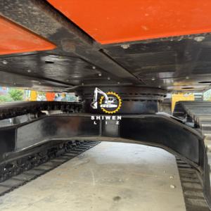 รถขุดตีนตะขาบฮิตาชิ ZX200-6 มือสองราคาถูก นำเข้าจากญี่ปุ่นแท้ น้ำหนัก 20 ตัน กำลังขุดสูง เครื่องยนต์ ปั๊มไฮดรอลิก และชิ้นส่วนหลักอื่นๆ - Product Image 6