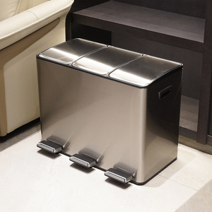 Mềm đóng Ba Thùng rác có thể 45 L thép không gỉ 3 ngăn Thùng rác và tái chế bin Combo với tách nắp và bàn đạp chân - Product Image 2