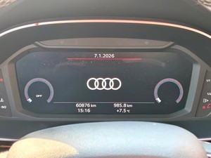 <span class=keywords><strong>Audi</strong></span> <span class=keywords><strong>Q3</strong></span> 35 TFSI Luxury Dynamic Edition SUV 2023, faible kilométrage, véhicule d'occasion, 6 airbags, toit ouvrant électrique, phares LED, climatisation automatique, 5K - Product Image 3