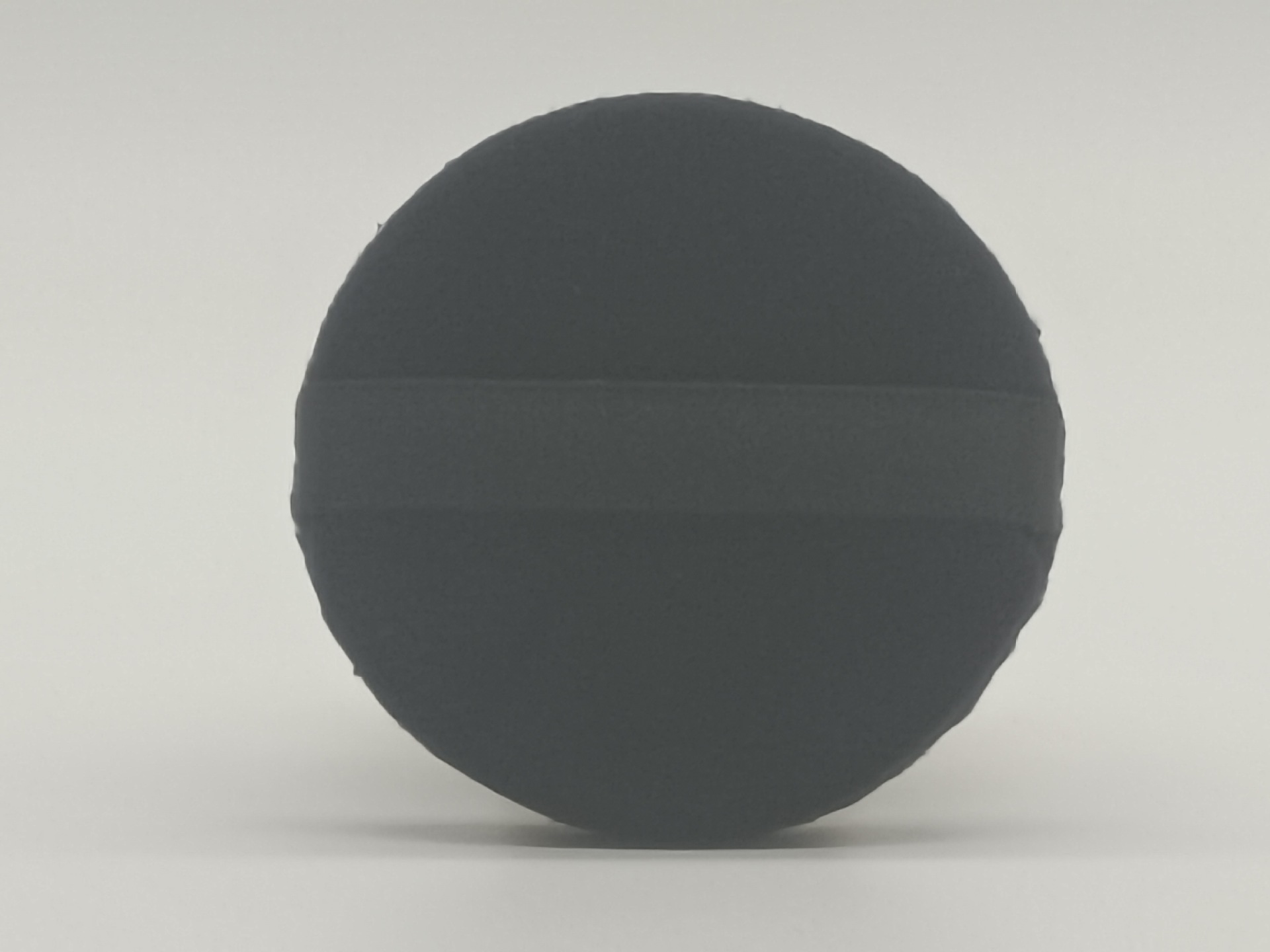Black-Round