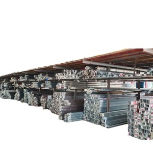 Perfiles de Aluminio Serie 6000 Aleación O~H112 Marcos para Puertas y Ventanas Servicio de Corte Disponible - Product Image 1