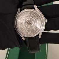 Montre mécanique de luxe en moissanite, boîtier en acier inoxydable, bracelet en cuir véritable, cadran saphir, disponible à la vente