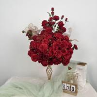 Boule de fleurs artificielles en soie blanche en gros pour centre de table de mariage