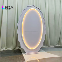 LEDA – Nouveaux panneaux décoratifs ovales blancs réglables en acrylique pour mariages, fêtes et événements – Décoration d'accueil