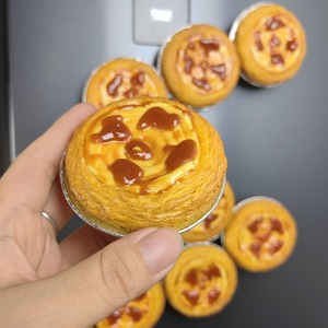 แม่เหล็กติดตู้เย็นรูปทาร์ตไข่ 3 มิติ, ของตกแต่งบ้านรูปอาหารเสมือนจริง - Product Image 3