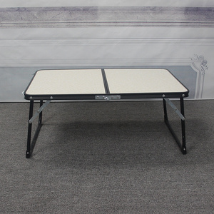 Mesa <span class=keywords><strong>de</strong></span> <span class=keywords><strong>Camping</strong></span> Moderna <span class=keywords><strong>de</strong></span> Aluminio <span class=keywords><strong>para</strong></span> Exteriores con Base <span class=keywords><strong>de</strong></span> Trípode, Diseño Plegable <span class=keywords><strong>para</strong></span> <span class=keywords><strong>4</strong></span> <span class=keywords><strong>Personas</strong></span> - Product Image 2
