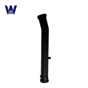 Tuyau d'eau <span class=keywords><strong>de</strong></span> <span class=keywords><strong>refroidissement</strong></span> <span class=keywords><strong>de</strong></span> radiateur <span class=keywords><strong>de</strong></span> moteur <span class=keywords><strong>de</strong></span> pièces d'auto <span class=keywords><strong>de</strong></span> haute qualité 032121065D pour VW <span class=keywords><strong>Golf</strong></span> Polo - Product Image 1