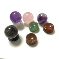 Großhandel Crystal Ball Display Bases Geschnitzte Natur Multi Color Mix Quarz runde geformte Kugel halter für Sphere Stand