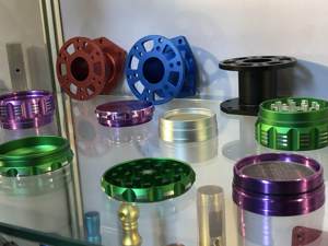 Prototipo 3D personalizado 6061 6063 Precisión Aluminio Servicio de mecanizado de 5 ejes Anodizado de color para piezas de forja Piezas de repuesto - Product Image 2