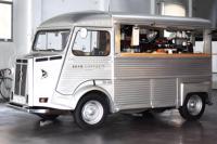 Remolque de Comida Móvil Eléctrico Citroën Retro Vintage con Congelador Comercial y Barra Exhibidora para Catering en Observatorios