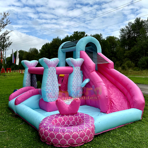 Castillo inflable comercial con tobogán de agua de PVC y piscina para fiestas infantiles de verano en el patio trasero. - Product Image 1