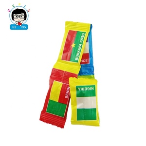 Emballage <span class=keywords><strong>de</strong></span> drapeau national OEM en gros bonbons en cube <span class=keywords><strong>au</strong></span> <span class=keywords><strong>lait</strong></span> doux <span class=keywords><strong>bonbon</strong></span> à mâcher <span class=keywords><strong>vache</strong></span> molle - Product Image 5