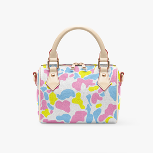 Bolsa Transversal Feminina Personalizada com Estampa Camuflada Pastel, Bolsa de Mão Tipo Barril com Alça Superior, Alça Removível, Bolsa de Ombro Casual Estilo Nuvem Camuflada - Product Image 1