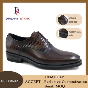 Chaussures de mariage pour hommes en cuir véritable marron, faites à la main, de haute qualité, avec motif tissé en relief, confortables, à lacets, pour l'automne, logo personnalisé léger - Product Image 2