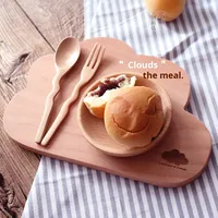 Plateau jetable moderne en bois de hêtre de Little Cloud / Mini planche à découper en bois massif pour sushi / Assiette en bois à motif végétal pour fête