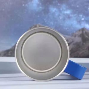 Mug à café de 24 oz en acier inoxydable à double paroi isolé sous vide avec poignée et couvercle - Product Image 4