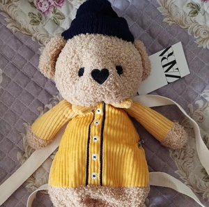 Zaino a Doppia Spalla Orsetto Teddy in Peluche, Borsa Imbottita a Forma di Orso Cartoon di Moschino - Product Image 6