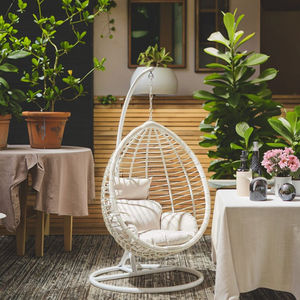 Moderna Sedia a Dondolo da Giardino Bianca in Rattan Sospesa per <span class=keywords><strong>Adulti</strong></span> Design a Uovo in Metallo e Tessuto per Esterni - Product Image 3