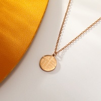 Collier en acier inoxydable super élégant pour femme, plaqué or, tendance, de haute qualité, cadeaux de fêtes personnalisés, vente en gros