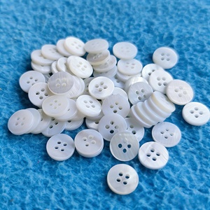 Genuine Natural <strong>Shell</strong> <strong>Buttons</strong> Freshwater River <strong>Shell</strong> Four-Hole <strong>Buttons</strong> for Knitwear - Product Image 1