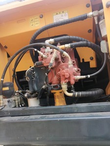 Pelle multifonction sur chenilles originale de Corée Hyundai 210W-9 Hyundai à haut rendement en bon état en vente - Product Image 5