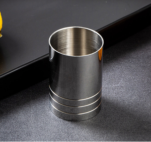Vaso Medidor de Metal de 25ml, 35ml, 50ml con Línea de Medición y Diseño Decorativo, Vaso de Acero Inoxidable Cilíndrico Recto para Medir Vino en <span class=keywords><strong>Onzas</strong></span> - Product Image 5