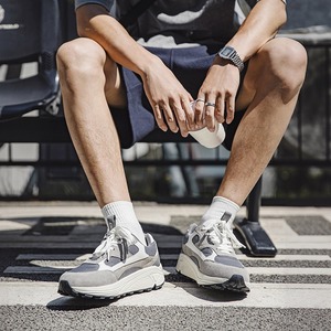 Chaussures de jogging pour hommes, nouveau style, respirantes, avec empeigne en mesh, semelle épaisse, chaussures de sport décontractées, collection printemps. - Product Image 3