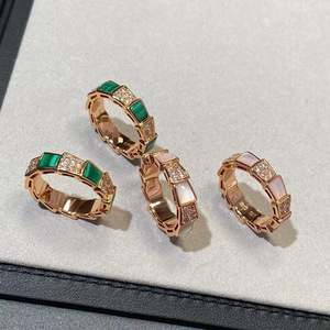 <span class=keywords><strong>Anello</strong></span> <span class=keywords><strong>Serpente</strong></span> Largo in Argento Sterling S925 Placcato Oro Rosa 18K <span class=keywords><strong>con</strong></span> Pietra Verde Micro Pavé CZ, Gioiello Unisex di Lusso Leggero - Product Image 3