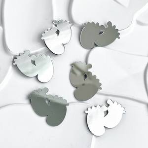 อุปกรณ์ตกแต่งเค้กรูปเท้าเด็กทารกทำจากอะคริลิคสำหรับงานเลี้ยงและคัพเค้กสำหรับงานรับปริญญาในเทศกาลคริสต์มาส - Product Image 4