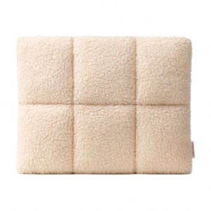 Fashion Women Custom Logo Wholesale Quilted Puffer Carrying 13-14 Inch Laptop Protective Case - Product Image 2